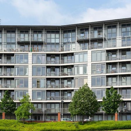 Birmingham City Apartment Skyline Views - Free Parking & Balcony エクステリア 写真