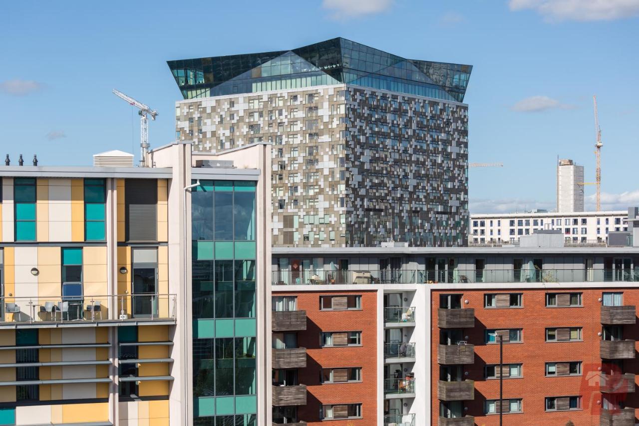 Birmingham City Apartment Skyline Views - Free Parking & Balcony エクステリア 写真