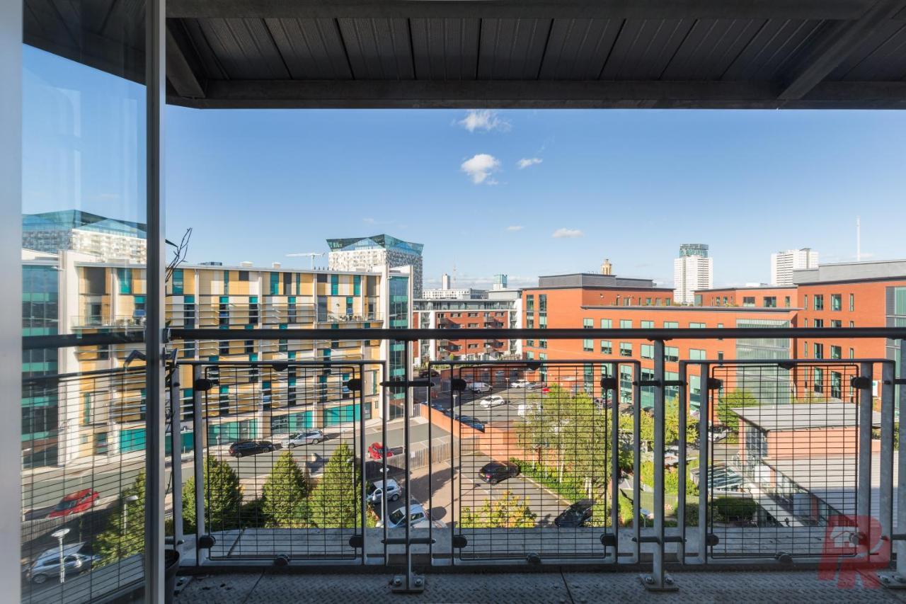 Birmingham City Apartment Skyline Views - Free Parking & Balcony エクステリア 写真